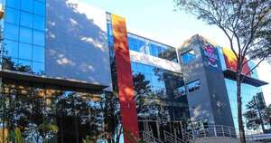La Nación / UMAX recibe a sus alumnos con una espectacular fiesta