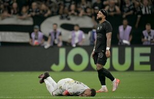 Versus / El Corinthians de Ángel Romero frustra al Santos de Neymar