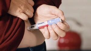 Un ensayo prueba la eficacia de Ozempic para reducir la ingesta de alcohol