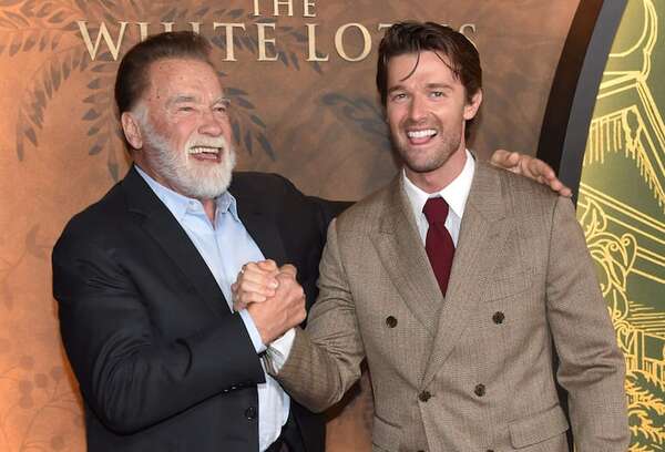 ¡Papá Orgulloso! Arnold Schwarzenegger asistió al estreno de la película de su hijo - Gente - ABC Color