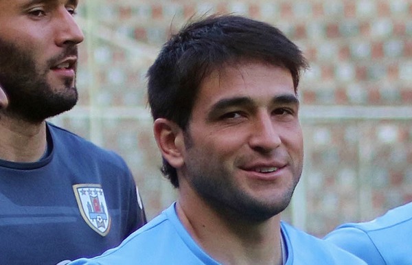Nicolás Lodeiro llegó a Paraguay para firmar contrato con Libertad