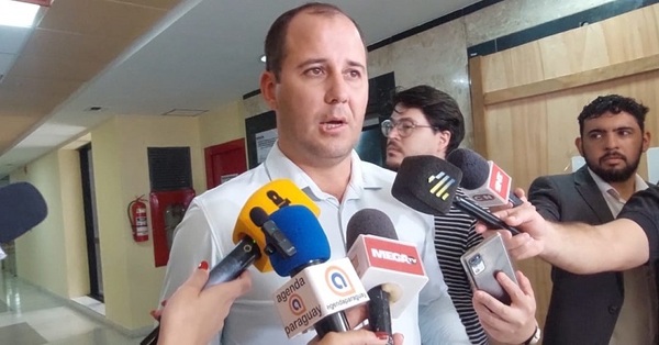 Diputado lamenta retroceso de Paraguay en materia de corrupción