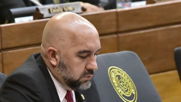 Caso mansión de Arévalo: abogada dijo que él y su mujer fueron los estafados - 1000 Noticias