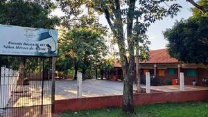 Padres reiteran al MEC ampliación de rubros para escuela del km 12 de CDE - La Clave