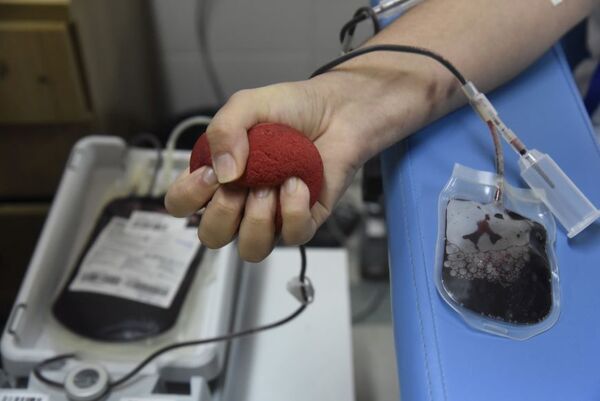 El Ministerio de Salud invita a hacer el mejor regalo de amor: donar sangre • PARAGUAY TV