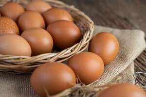 AUDIO: ¿Por qué aumentó el precio de los huevos?: esto explican desde Avipar - Periodísticamente - ABC Color