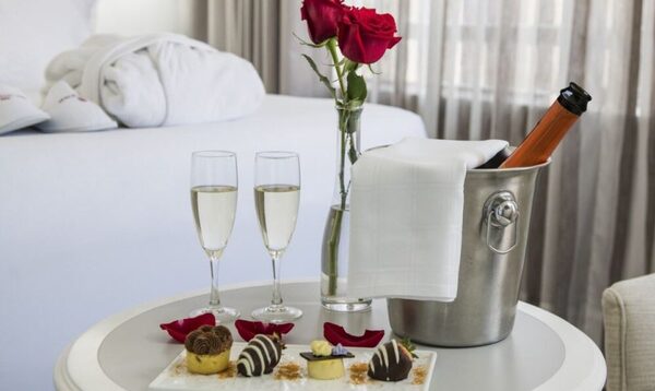 Día de los Enamorados y la economía: ¿Cómo se mueven los hoteles?