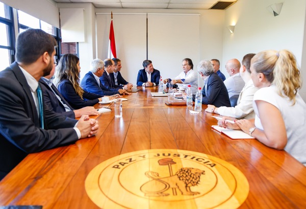 Empresarios italianos del sector cuero están en Paraguay para conocer su Sistema de Trazabilidad