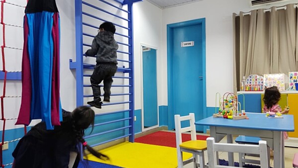 Jueza ordena ingreso de un niño con TEA a centro especializado en Franco