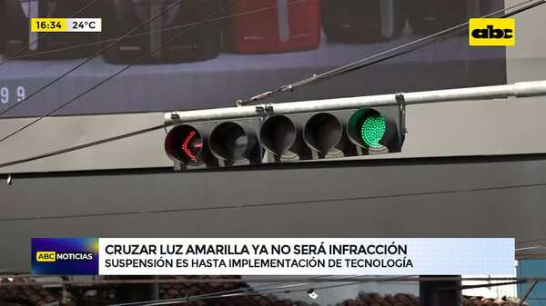 Video: ya no multarán por cruzar luz amarilla hasta la llegada de nueva tecnología - ABC Noticias - ABC Color