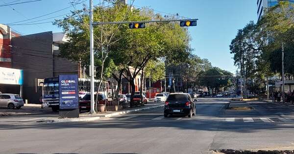 Diario HOY | Eliminan la infracción de “luz amarilla” en Asunción hasta implementar tecnología