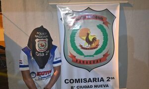 Detienen a sujeto que apaleó a su esposa frente a sus hijos en C. Nueva