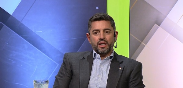 Comunicación con Lalo Gomes fue dentro de lo legal y no constituyó un apoyo, afirmó Alliana - Unicanal