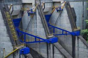 Inversionistas impulsan pequeñas hidroeléctricas, pero falta voluntad política, sostienen - Economía - ABC Color