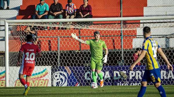 General Caballero vs. Sportivo Luqueño, la obligación compartida de ganar - Fútbol - ABC Color