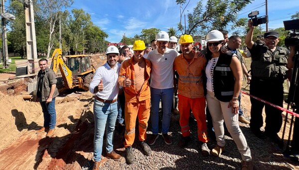Gobierno encara obras que "cambian y salvan vidas", afirma presidente durante recorrido en San Lorenzo - .::Agencia IP::.