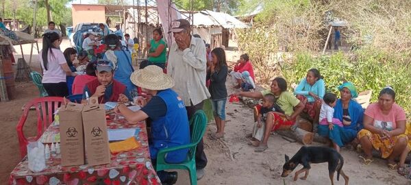 Diario HOY | Inmunizan a comunidad indígena del Chaco