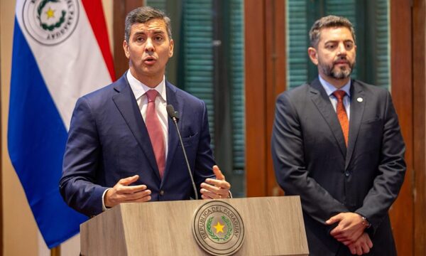 Ejecutivo convoca a cumbre de poderes