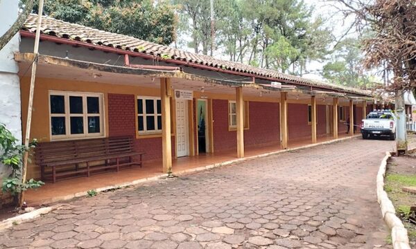 Delincuentes roban dinero destinado a escuela