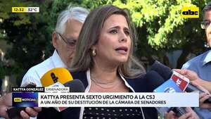 Video: a un año de su expulsión, Kattya González presenta sexto urgimiento a la CSJ - ABC Noticias - ABC Color