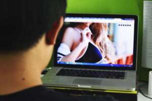 España plantea introducir penas de cárcel por el porno no consentido creado con IA - Mundo - ABC Color