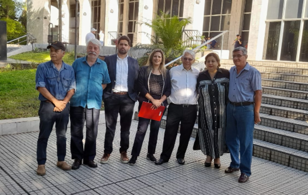 Kattya González presentó sexto urgimiento a la Corte, al cumplirse un año de su expulsión