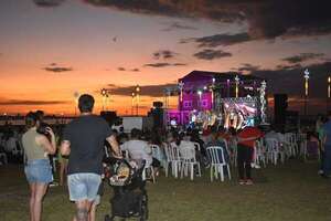 Realizaron la cuarta edición de la Fiesta de los Pueblos en Encarnación - Espectáculos - ABC Color