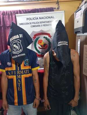 San Lorenzo: capturan a dos hombres desarmando una motocicleta robada - Policiales - ABC Color