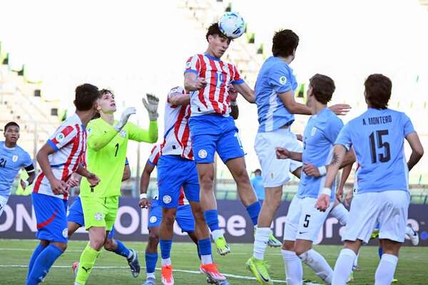 Fuerza aérea albirroja: 5 de sus 9 goles fueron de cabeza - Fútbol Internacional - ABC Color