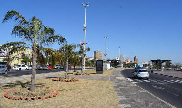 Intenso calor para este sábado. Pronóstico de lluvias para el sur, norte y este del país