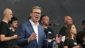 Presidente de Serbia aseguró que las medidas de Trump "salvarán a la Humanidad" - 1000 Noticias