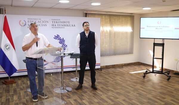 Presentan itinerario que apunta a jerarquizar la labor de los educadores - .::Agencia IP::.
