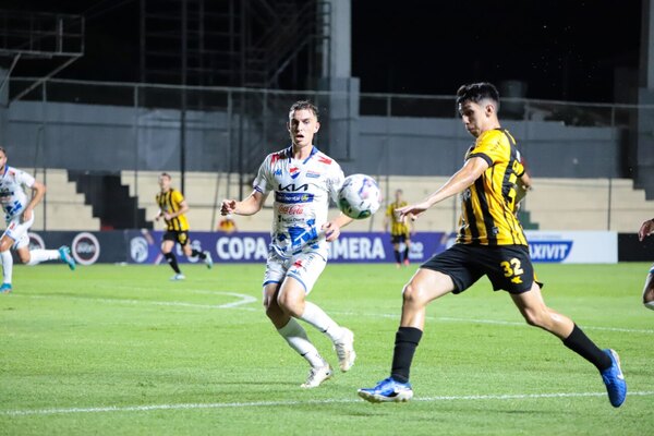 Versus / Guaraní quiere reponerse ante un necesitado Nacional