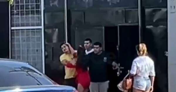 La Nación / Viral: mujer atropelló discoteca asuncena y sacó a un hombre de los pelos