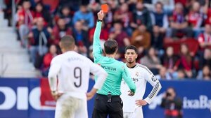 Versus / Bellingham asegura no haber insultado al árbitro en el juego ante Osasuna