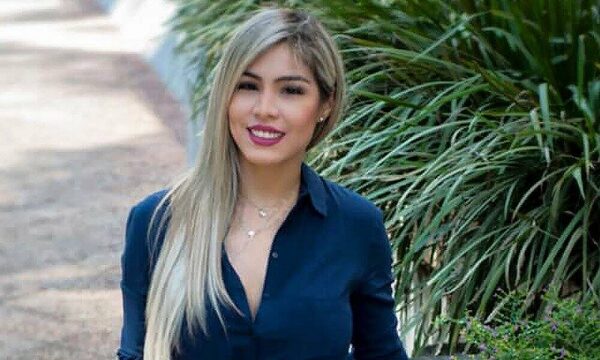 (VIDEO) Nadia Portillo prueba suerte con un nuevo estilo