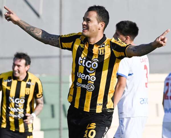 Recuperación legendaria: Guaraní vence 2-1 a Nacional y vuelve a la cima - Fútbol - ABC Color