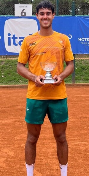Dani Vallejo es campeón en Punta del Este tras vencer al argentino Ambrogi