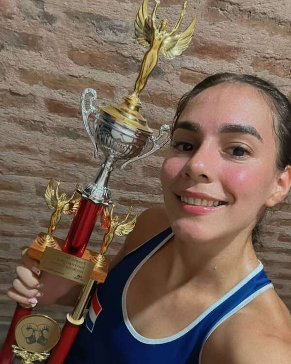 Minerva Montiel festeja primer triunfo del año - Polideportivo - ABC Color