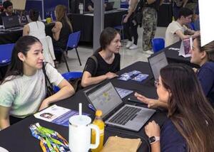 Anuncian feria de empleo en Villa Elisa