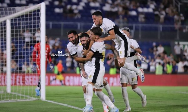 Previo al superclásico, Olimpia ganó 4 a 2 a Trinidense