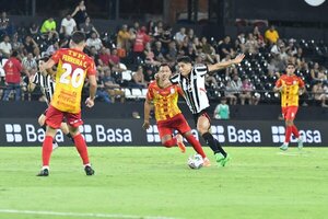 Libertad gana ante Ameliano y sigue como solitario puntero - 1000 Noticias