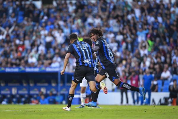 Versus / Doble asistencia de Colmán y gol de Canale, pero Querétaro cae por goleada