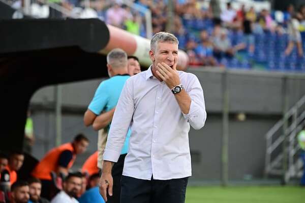“Contento por convertir cuatro goles en una semana especial” - Olimpia - ABC Color