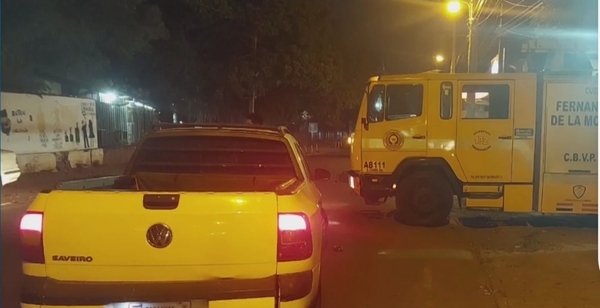 Tatácho le chocó a una ambulancia de los bomberos