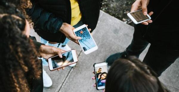 ¿Adiós celulares? pronostican cuándo podrían desaparecer - 1000 Noticias