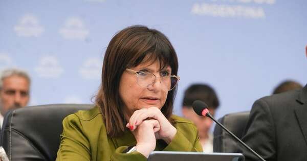 La Nación / El Criptogate es una maniobra para “intentar bajar al presidente”, alega Bullrich