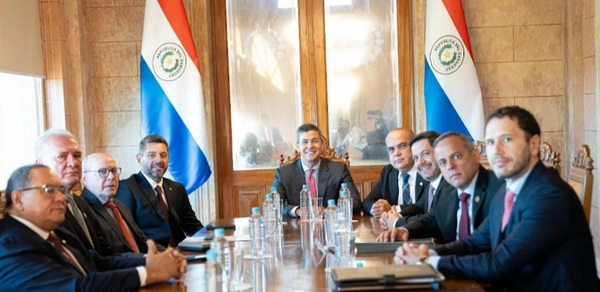 Presidente del congreso llama a hacer una autocrítica