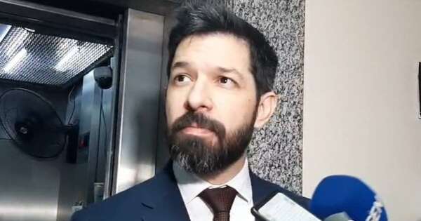 Diario HOY | Orlando Arévalo denuncia a Osmar Legal por prevaricato y pide que lo imputen