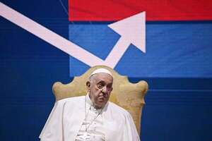 Salud del papa Francisco: su cuadro“es complejo” y requerirá “una hospitalización adecuada” - Mundo - ABC Color